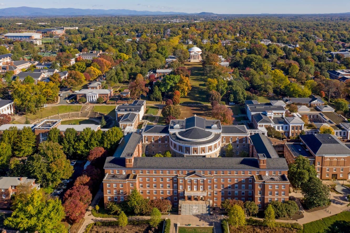 5 Universitas Terbaik di Virginia