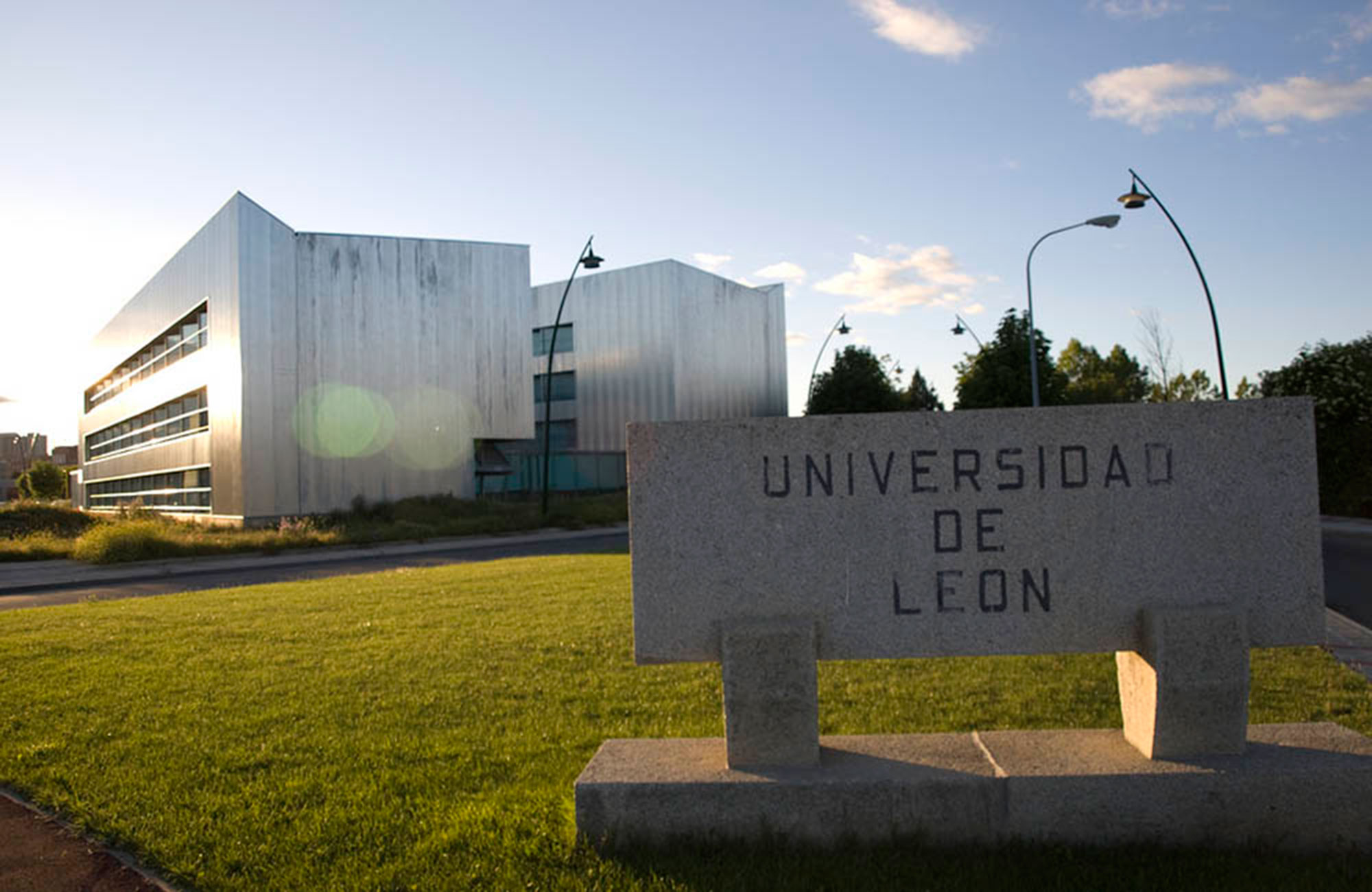 Universidad de León: Pendidikan Berkualitas di Jantung Spanyol